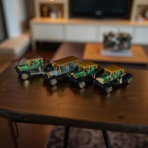 Reader's Digest Ford Model T Car lot of 4 1/64 Scale #303 & #304 B6